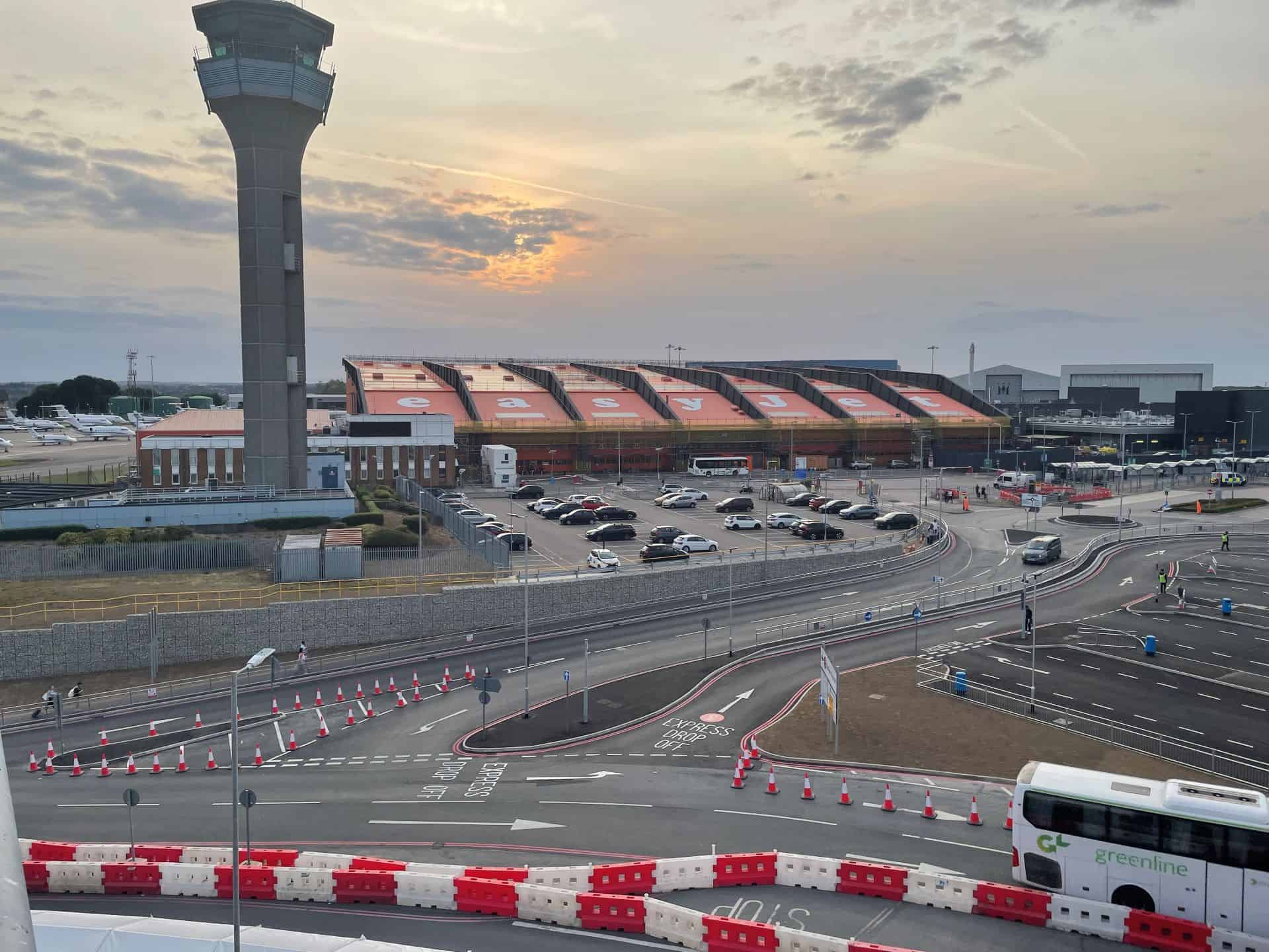 Luton Airport Drop Off